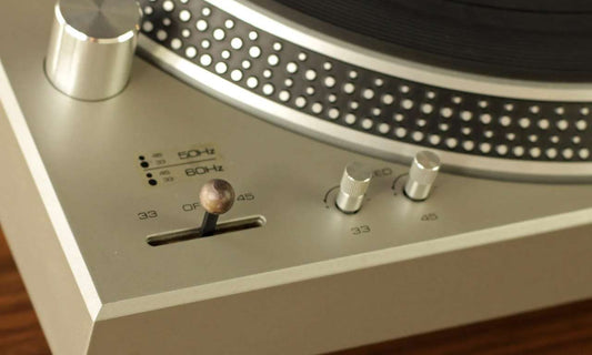 ¿Por qué 33 o 45 RPM en los Tocadiscos?